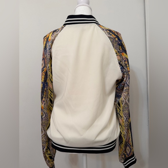 BKE Size M Women's Cream and Multicolor Bomber Jacket - Picture 4 of 15